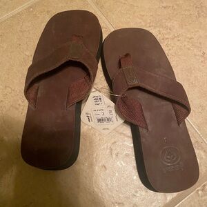 Reef sandals size 7